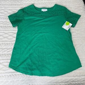Liz Claiborne Women’s NWT Short Sleeve Lace Yoke Lindsey Green Sz PM Top Blouse